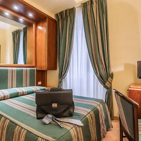 Raeli Regio Hotel 3*