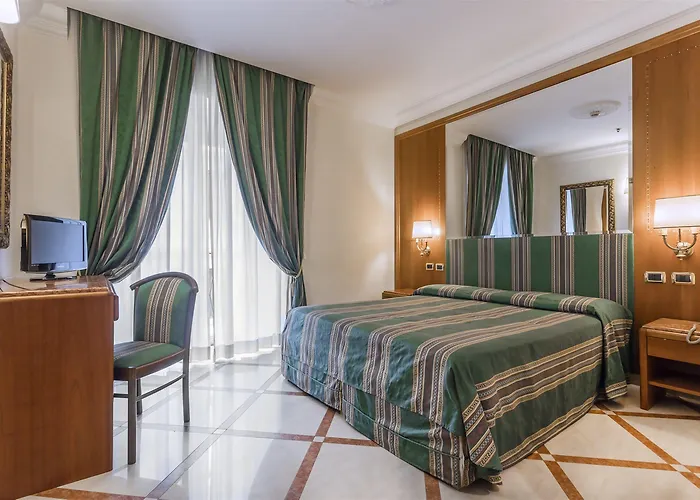 Hotell Raeli Regio Rom