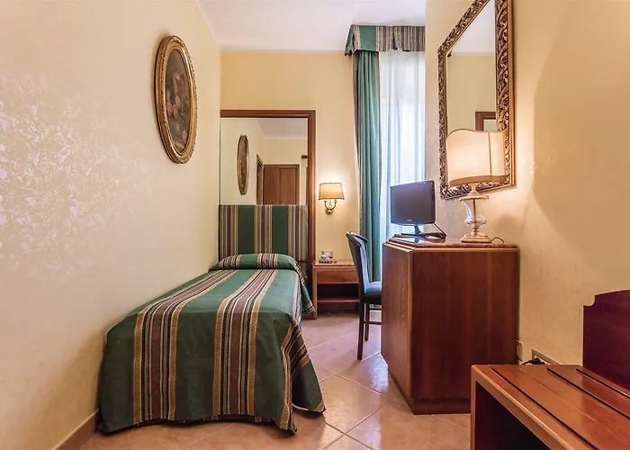 Hotell Raeli Regio 3*