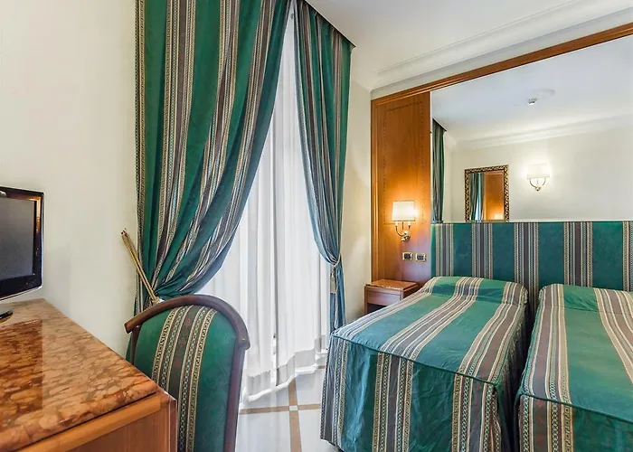 Raeli Regio Hotell 3*