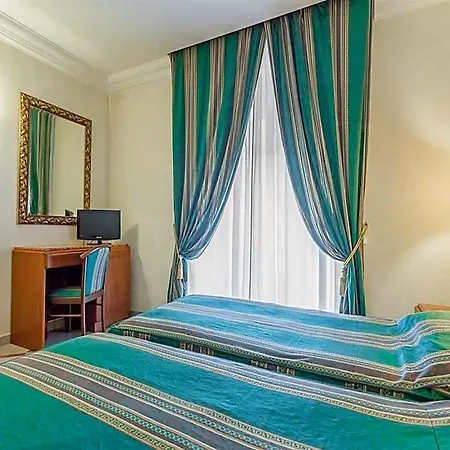 Hotel Raeli Regio Roma