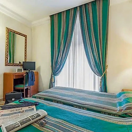 Raeli Regio Hotel 3*