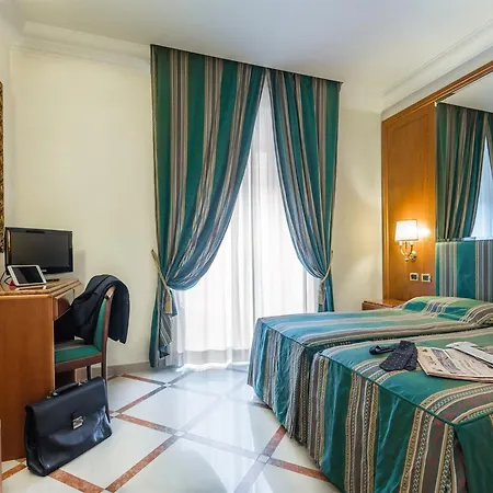 Raeli Regio Hotel Řím