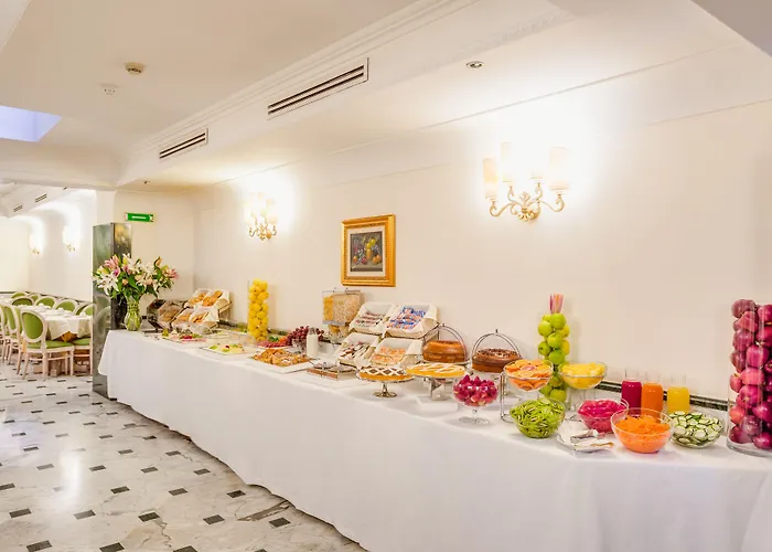 Raeli Regio Hotel