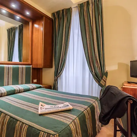 Raeli Regio Hotell 3*