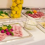 Hotel Raeli Regio