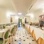 Raeli Regio Hotel
