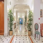 Raeli Regio Hotel