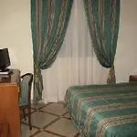 Raeli Regio Hotel